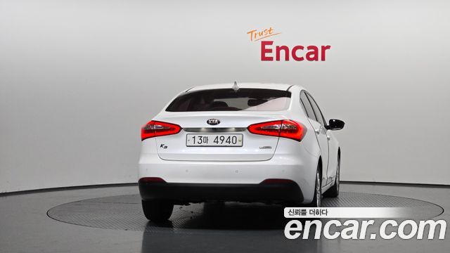 Kia K3 2015 — photo 4