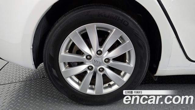 Kia K3 2015 — photo 5