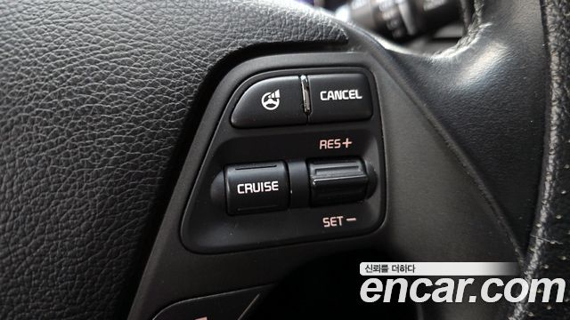 Kia K3 2015 — photo 23