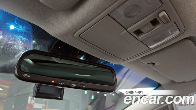 Kia K3 2015 — photo 28
