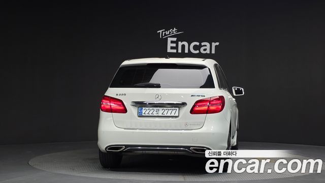 Mercedes-Benz B-Class 2018 — photo 4