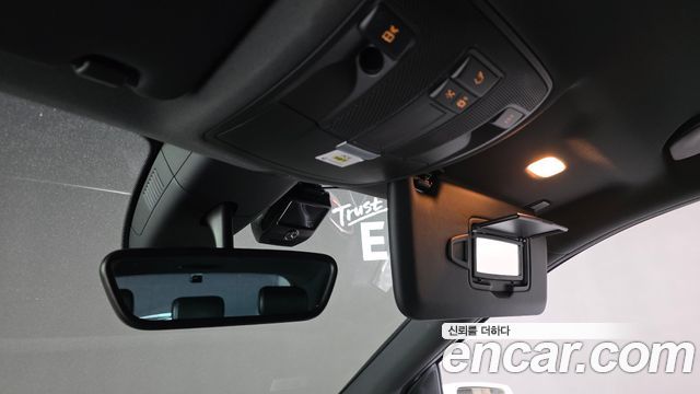 Mercedes-Benz B-Class 2018 — photo 16