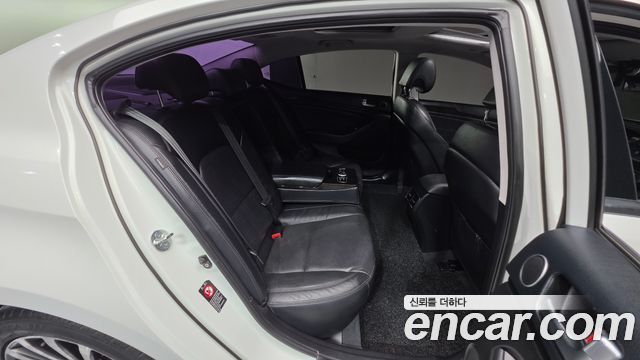 Kia K7 2014 — photo 18