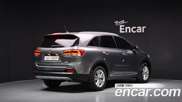 Kia Sorento 2015 — photo 2
