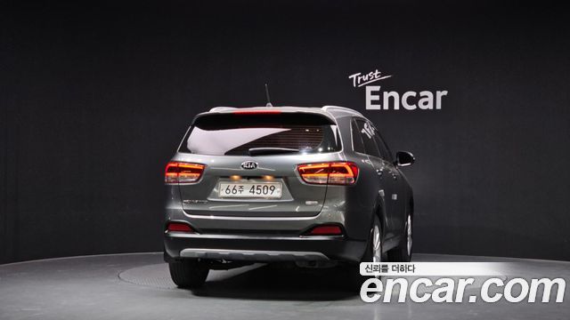 Kia Sorento 2015 — photo 4