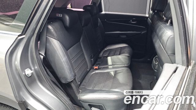 Kia Sorento 2015 — photo 18