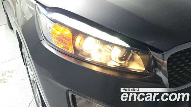 Kia Sorento 2015 — photo 8