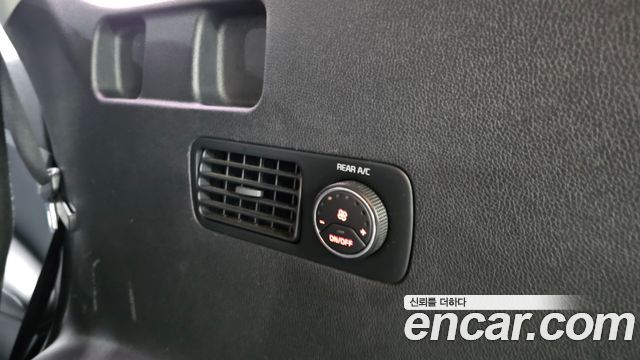 Kia Sorento 2015 — photo 33