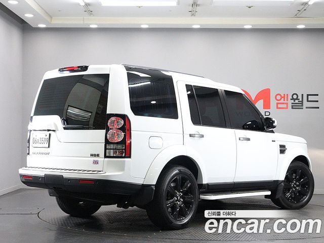Land Rover Discovery 2014 — photo 3