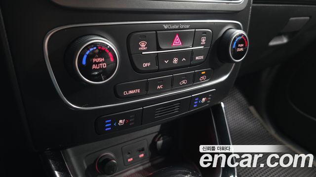 Kia Sorento 2013 — photo 32