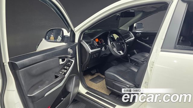 KG Mobility KORANDO 2018 — photo 11