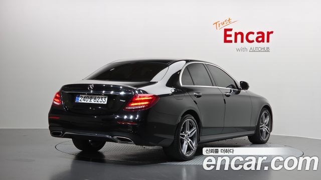 Mercedes-Benz E-Class 2020 — photo 2