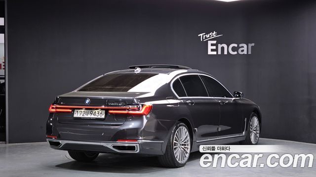 BMW 7-Series 2020 — photo 2
