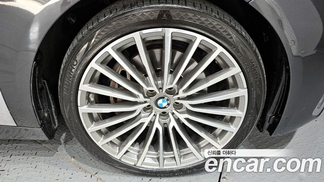 BMW 7-Series 2020 — photo 7