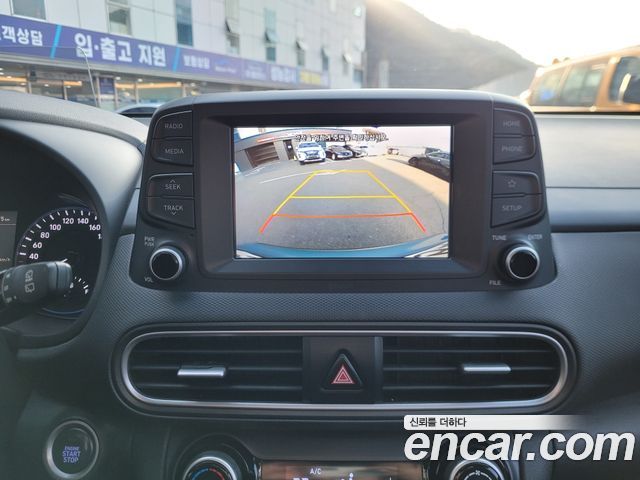 Hyundai Kona 2018 — photo 12