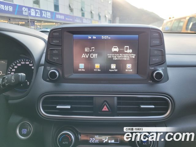 Hyundai Kona 2018 — photo 16