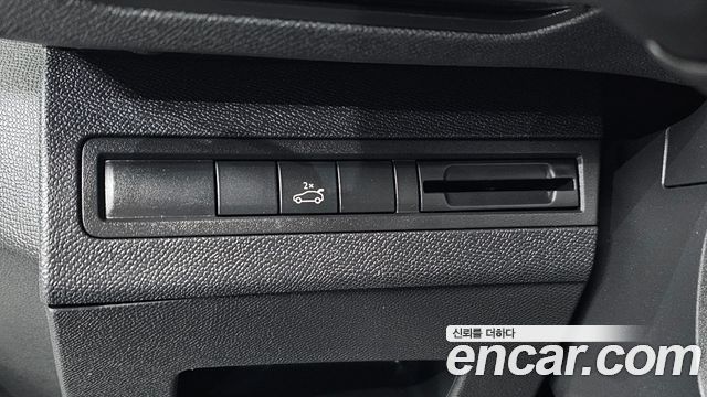 Peugeot 5008 2019 — photo 14