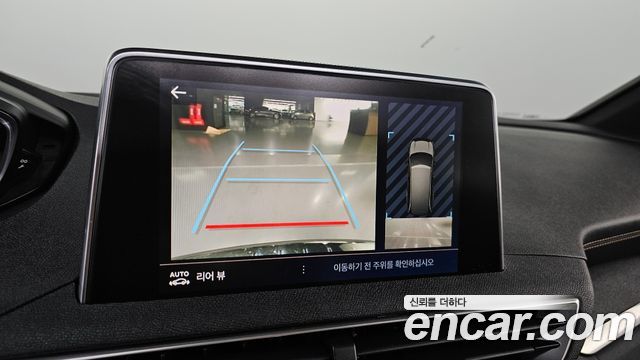 Peugeot 5008 2019 — photo 17