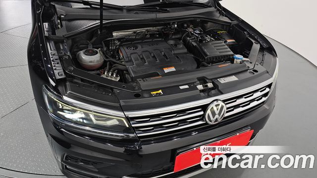 Volkswagen Tiguan 2018 — photo 6