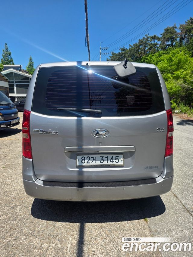 Hyundai Starex 2013 — photo 4