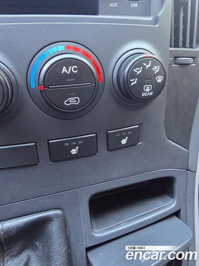 Hyundai Starex 2013 — photo 20