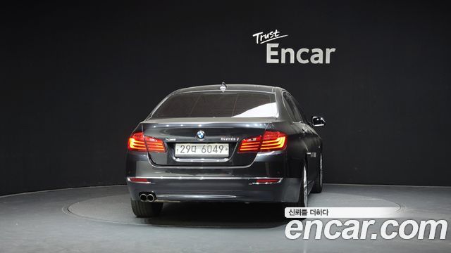 BMW 5-Series 2015 — photo 4