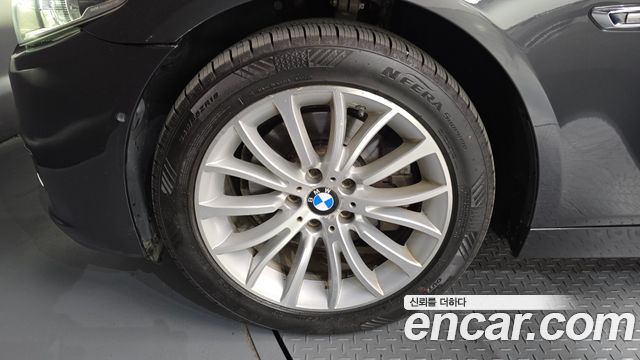 BMW 5-Series 2015 — photo 5