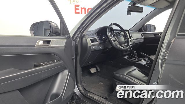 KG Mobility Rexton 2018 — photo 10