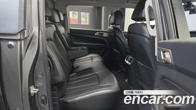 KG Mobility Rexton 2018 — photo 12