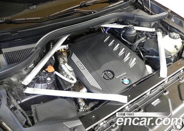 BMW X5 2022 — photo 6