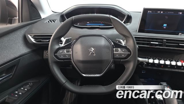 Peugeot 5008 2022 — photo 19