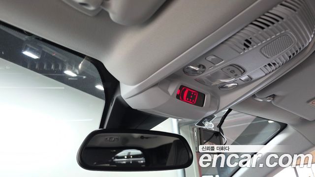 Peugeot 5008 2022 — photo 25