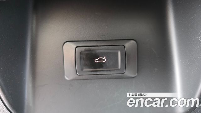 Peugeot 5008 2022 — photo 28