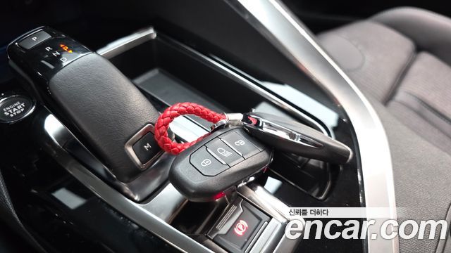 Peugeot 5008 2022 — photo 34