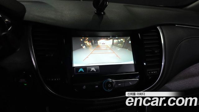 Chevrolet Korea Trax 2018 — photo 21