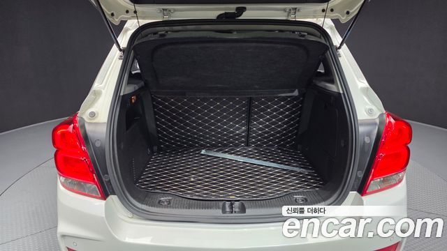 Chevrolet Korea Trax 2018 — photo 26