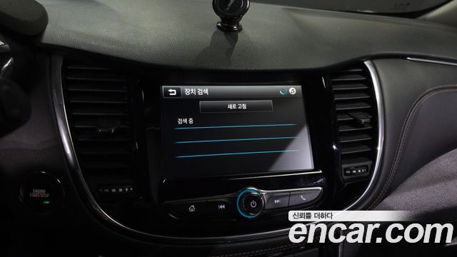 Chevrolet Korea Trax 2018 — photo 31