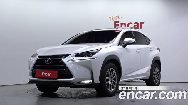 Lexus NX 2017 — photo 1