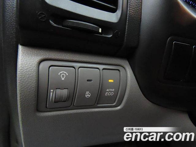 Kia Canival 2013 — photo 17