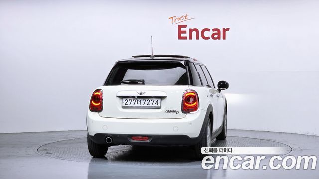 Mini Cooper 2015 — photo 4