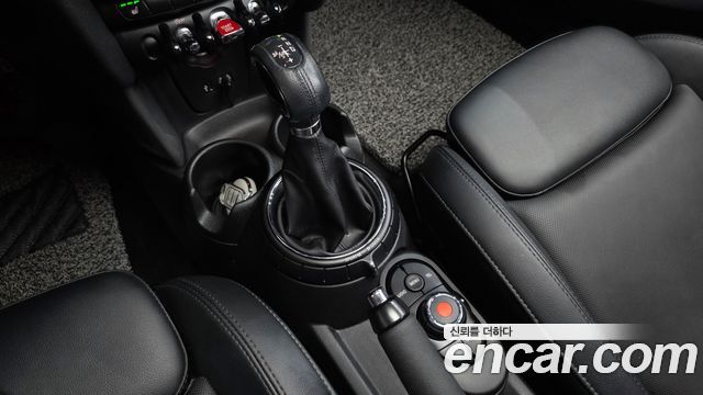 Mini Cooper 2015 — photo 9