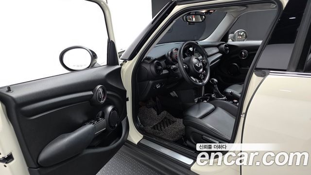 Mini Cooper 2015 — photo 10