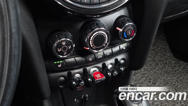Mini Cooper 2015 — photo 18