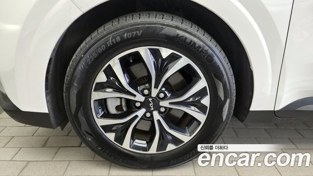 Kia Canival 2022 — photo 5