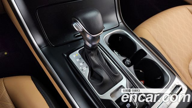Kia Canival 2022 — photo 9