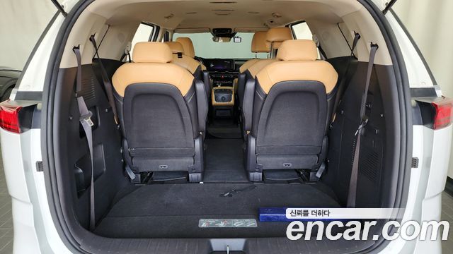 Kia Canival 2022 — photo 20
