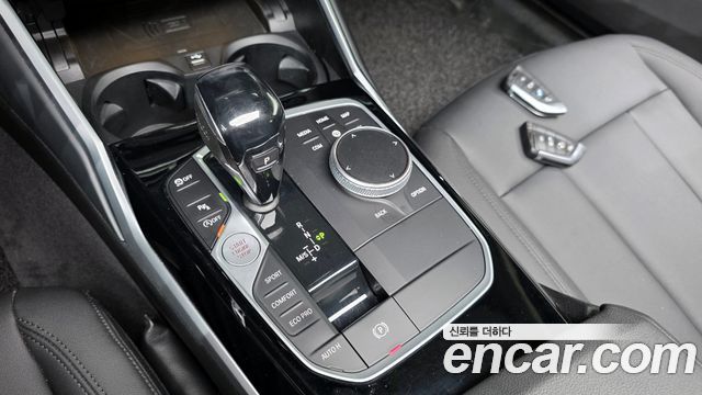 BMW 3-Series 2021 — photo 12