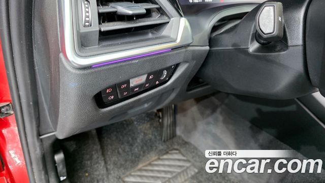 BMW 3-Series 2021 — photo 24
