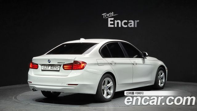 BMW 3-Series 2015 — photo 2