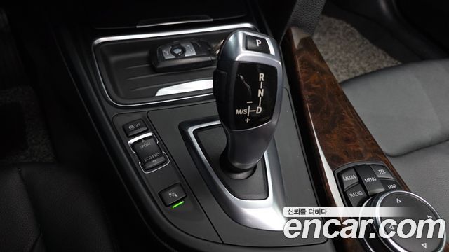 BMW 3-Series 2015 — photo 9